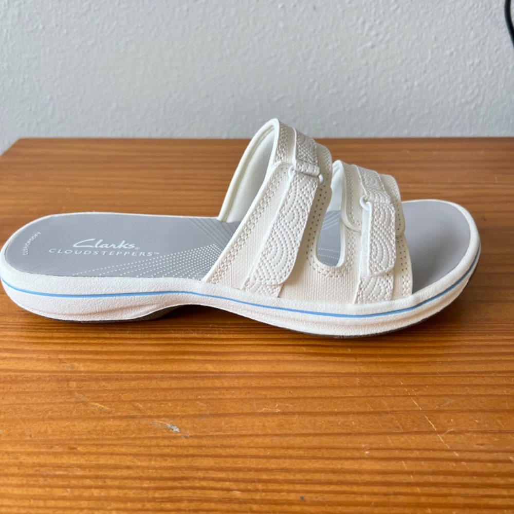Clarks Breeze Piper slip on sandal - Picture 3 of 5
